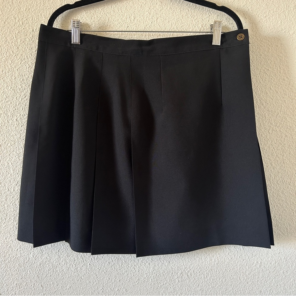 VTG Made in USA Wrap Pleated Skirt Women’s Waist 35 Black Gothic Preppy Dressy